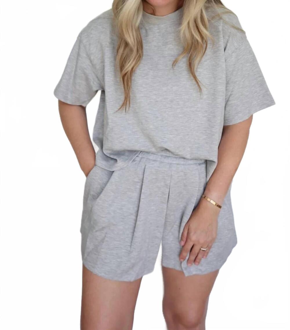 NEW THE GREII kristen pleated back tee & skort-style shorts set in grey